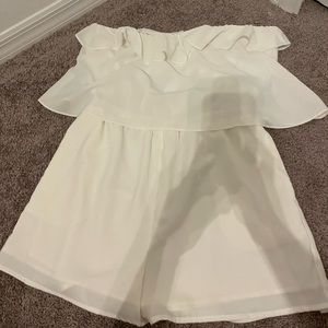 Never worn white ruffle romper size XL